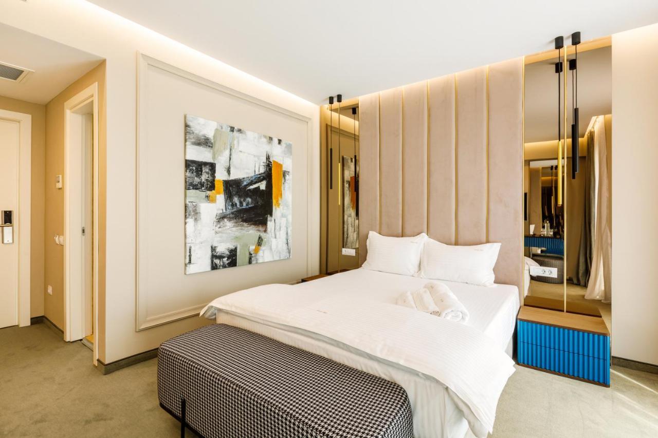 Onal Boutique Hotelier Mamaia Kültér fotó