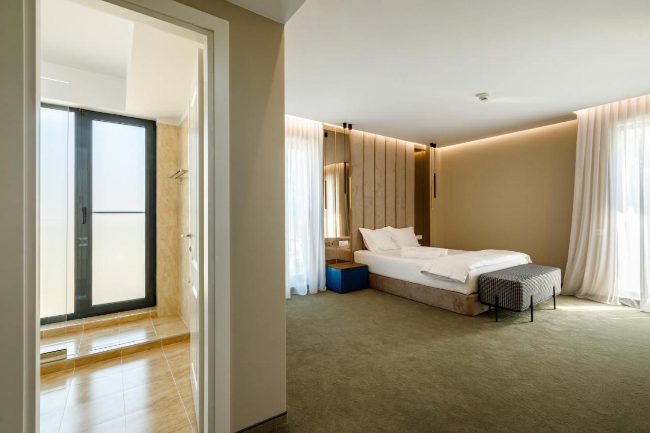 Onal Boutique Hotelier Mamaia Kültér fotó