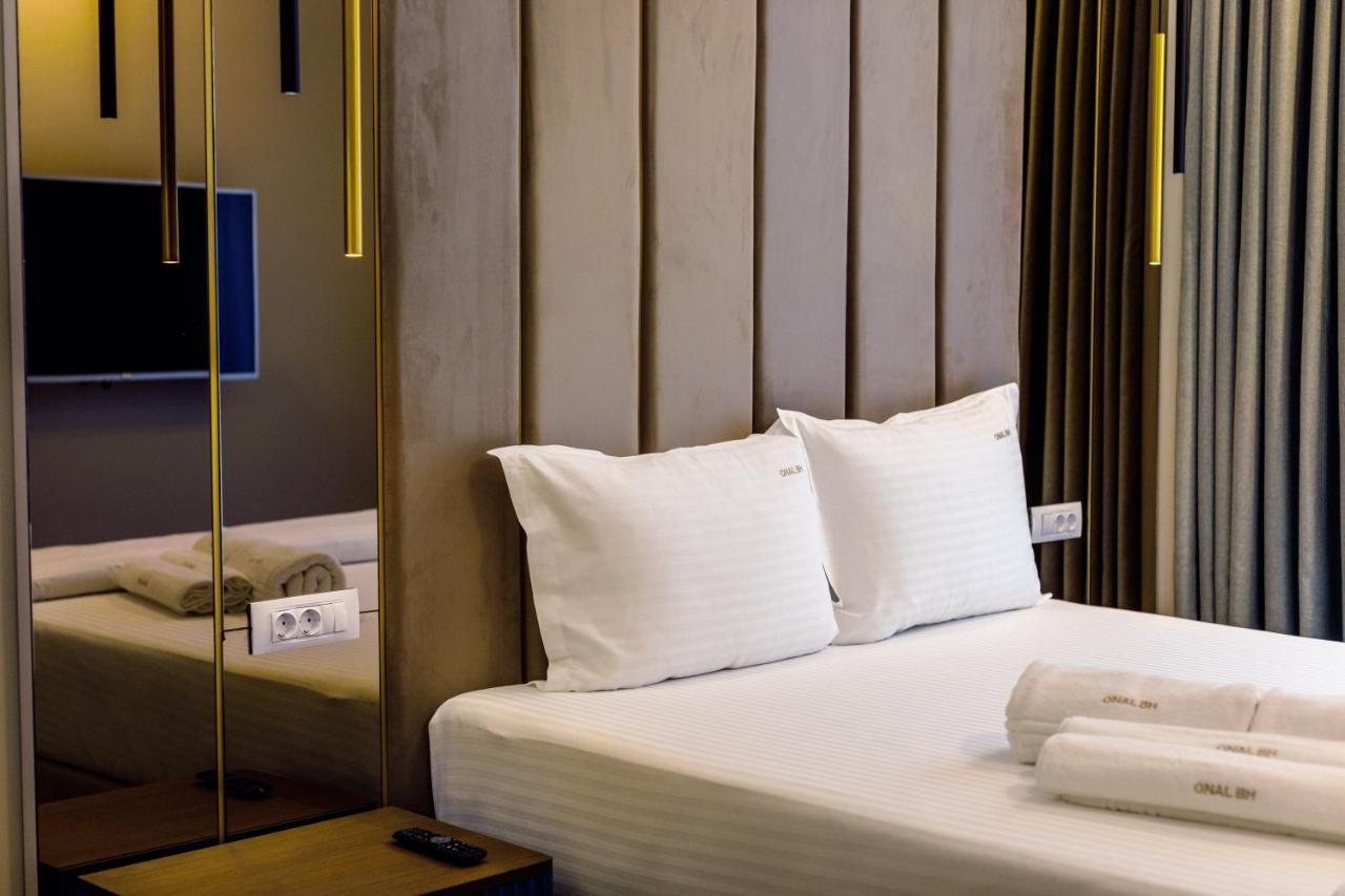 Onal Boutique Hotelier Mamaia Kültér fotó